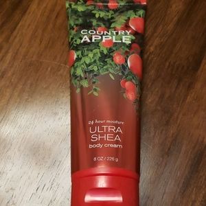 Bath & Body Works country apple body cream
